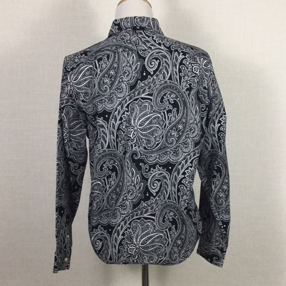 Lauren Ralph Lauren b&w paisley button-down - Picture 4 of 8